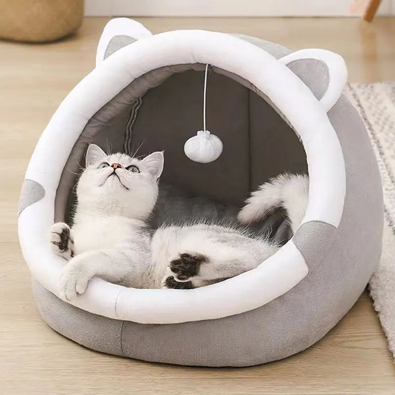 Cama Fofa para Gatos e Cães Pequenos – Com Brinquedo e Fundo Antiderrapante